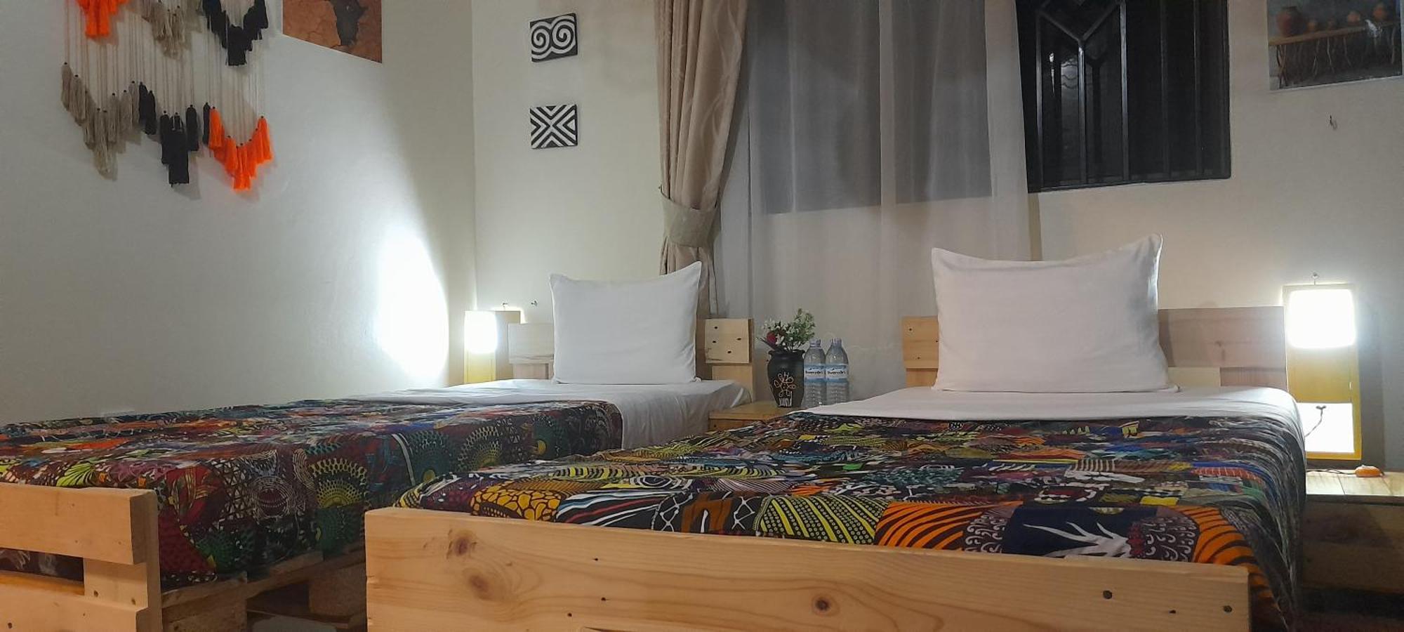 Aivilo Home Entebbe Buitenkant foto